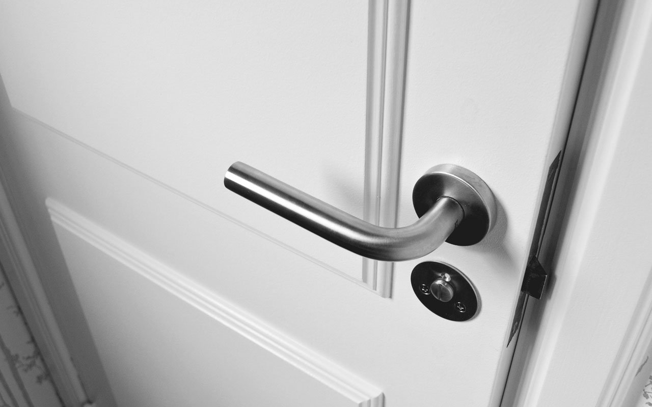 Install-locks-on-internal-doors