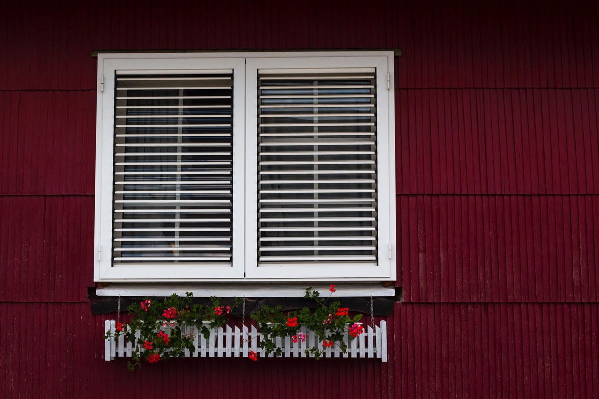 Exterior window shades to reduce heat 